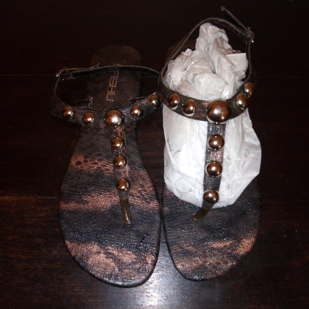 Sashu sandal